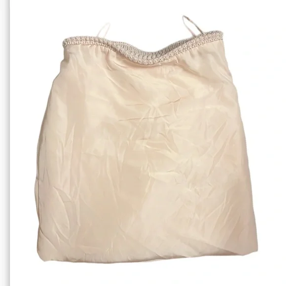 MRPs $1,045 BOTTEGA VENETA
Mini skirts size 36 EU - Picture 13 of 16